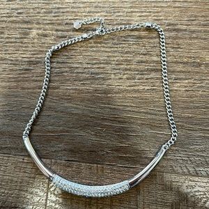 Silver collar necklace